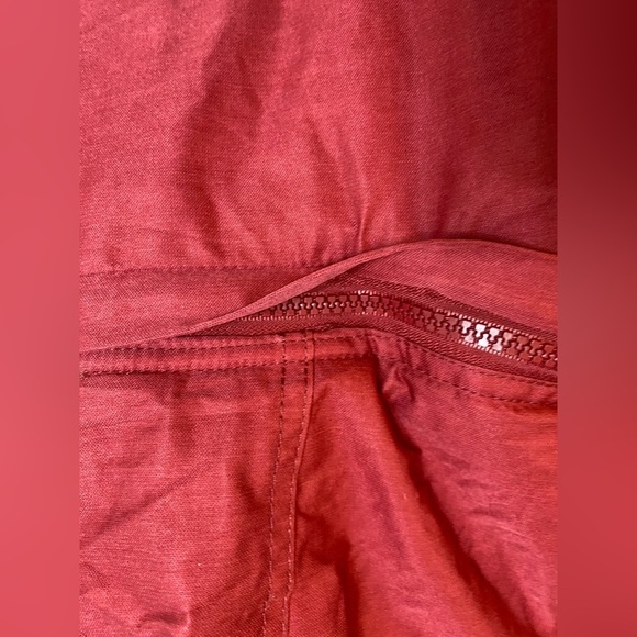 Red Coat - Picture 4 of 5